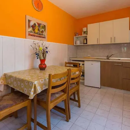 Two-bedroom In Xiv *